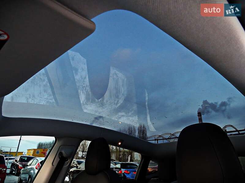 Внедорожник / Кроссовер Tesla Model Y 2021 в Черкассах