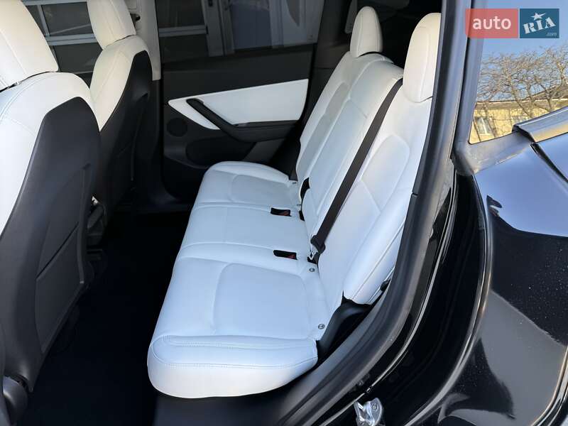Внедорожник / Кроссовер Tesla Model Y 2021 в Одессе фото 19 Внедорожник / Кроссовер Tesla Model Y 2021 в Одессе