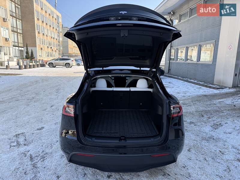 Внедорожник / Кроссовер Tesla Model Y 2021 в Одессе фото 16 Внедорожник / Кроссовер Tesla Model Y 2021 в Одессе