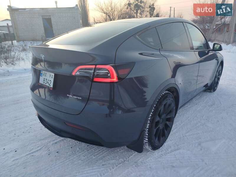 Позашляховик / Кросовер Tesla Model Y 2022 в Харкові фото 7 Позашляховик / Кросовер Tesla Model Y 2022 в Харкові