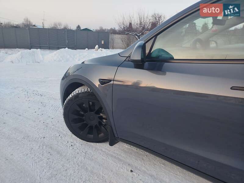 Позашляховик / Кросовер Tesla Model Y 2022 в Харкові фото 15 Позашляховик / Кросовер Tesla Model Y 2022 в Харкові