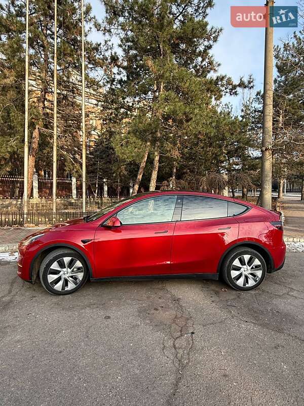 Позашляховик / Кросовер Tesla Model Y 2022 в Миколаєві