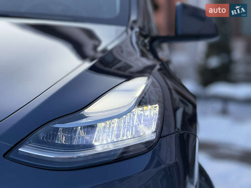 Внедорожник / Кроссовер Tesla Model Y 2022 в Стрые