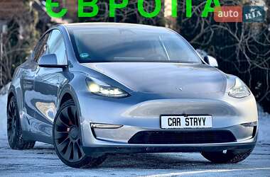 Внедорожник / Кроссовер Tesla Model Y 2023 в Стрые