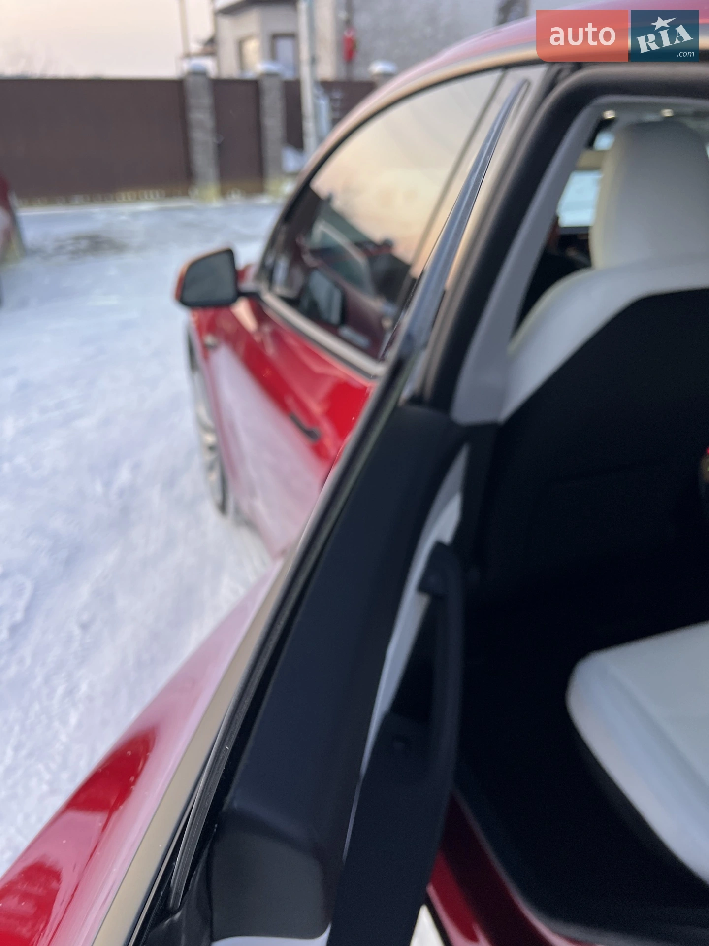 2025 Tesla Model Y - мініатюра 20