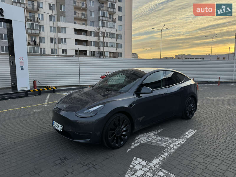 Внедорожник / Кроссовер Tesla Model Y 2022 в Одессе