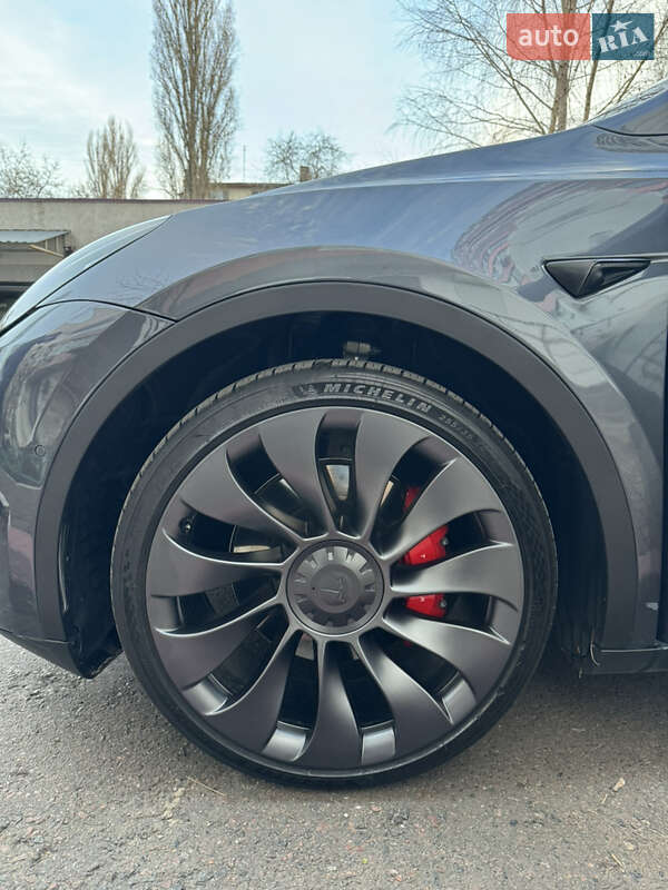 Внедорожник / Кроссовер Tesla Model Y 2022 в Одессе