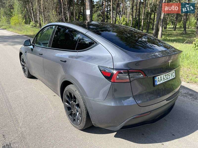 Позашляховик / Кросовер Tesla Model Y 2023 в Києві фото 23 Позашляховик / Кросовер Tesla Model Y 2023 в Києві