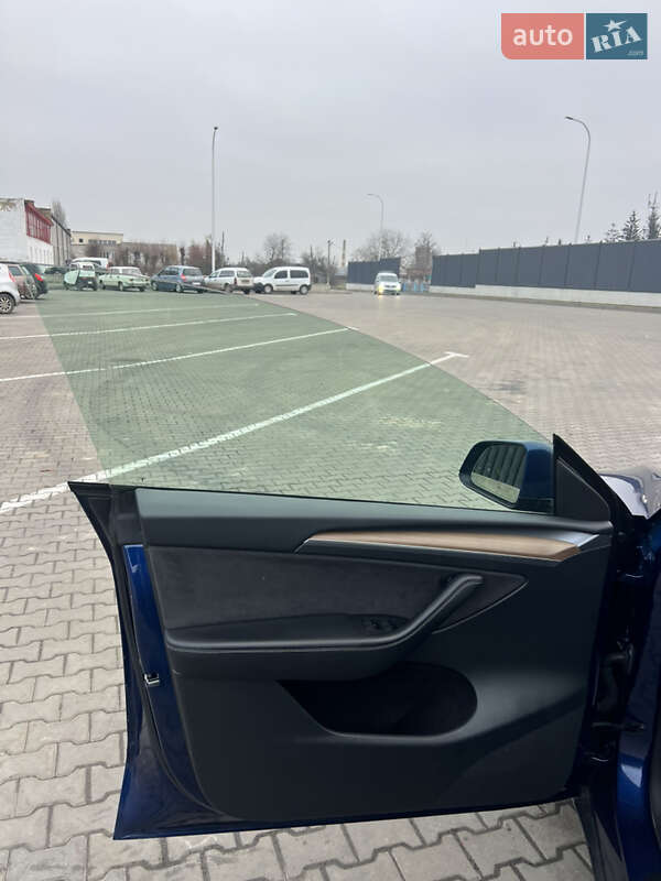 Позашляховик / Кросовер Tesla Model Y 2023 в Луцьку