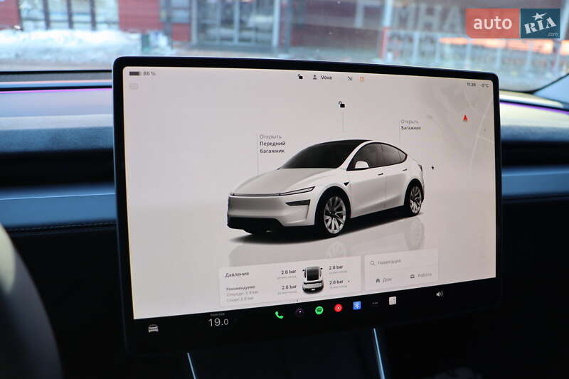 Внедорожник / Кроссовер Tesla Model Y 2025 в Львове фото 16 Внедорожник / Кроссовер Tesla Model Y 2025 в Львове