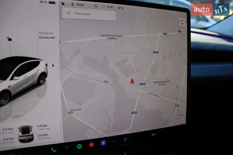 Внедорожник / Кроссовер Tesla Model Y 2025 в Львове фото 24 Внедорожник / Кроссовер Tesla Model Y 2025 в Львове