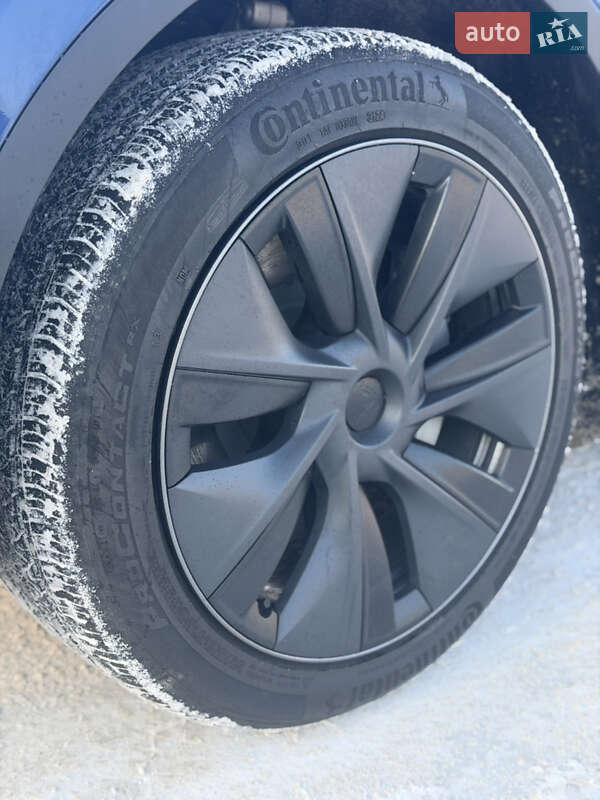 Позашляховик / Кросовер Tesla Model Y 2024 в Вінниці фото 15 Позашляховик / Кросовер Tesla Model Y 2024 в Вінниці
