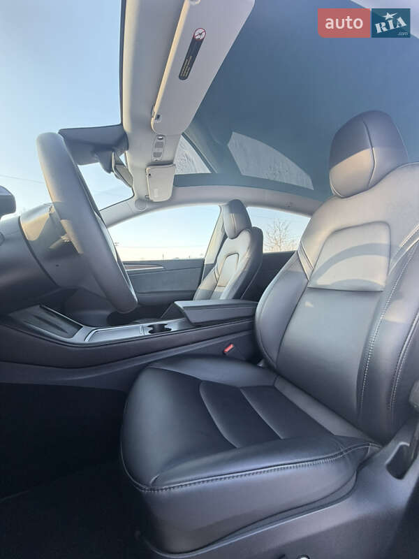 Позашляховик / Кросовер Tesla Model Y 2024 в Вінниці фото 27 Позашляховик / Кросовер Tesla Model Y 2024 в Вінниці