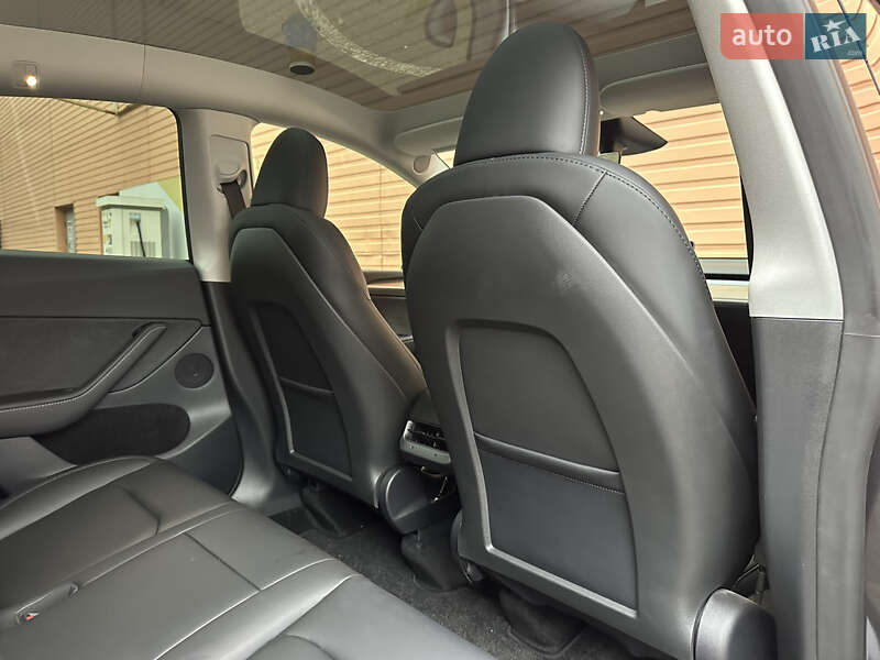 Внедорожник / Кроссовер Tesla Model Y 2024 в Киеве фото 43 Внедорожник / Кроссовер Tesla Model Y 2024 в Киеве