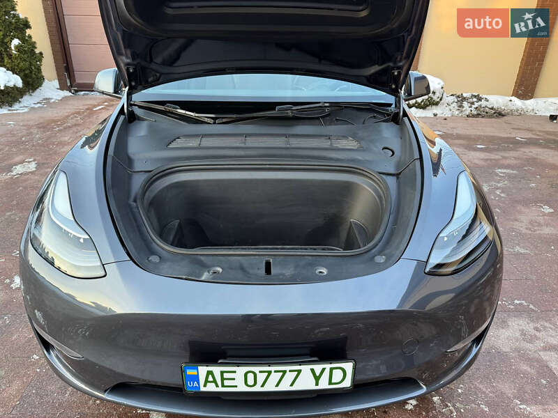 Внедорожник / Кроссовер Tesla Model Y 2023 в Днепре