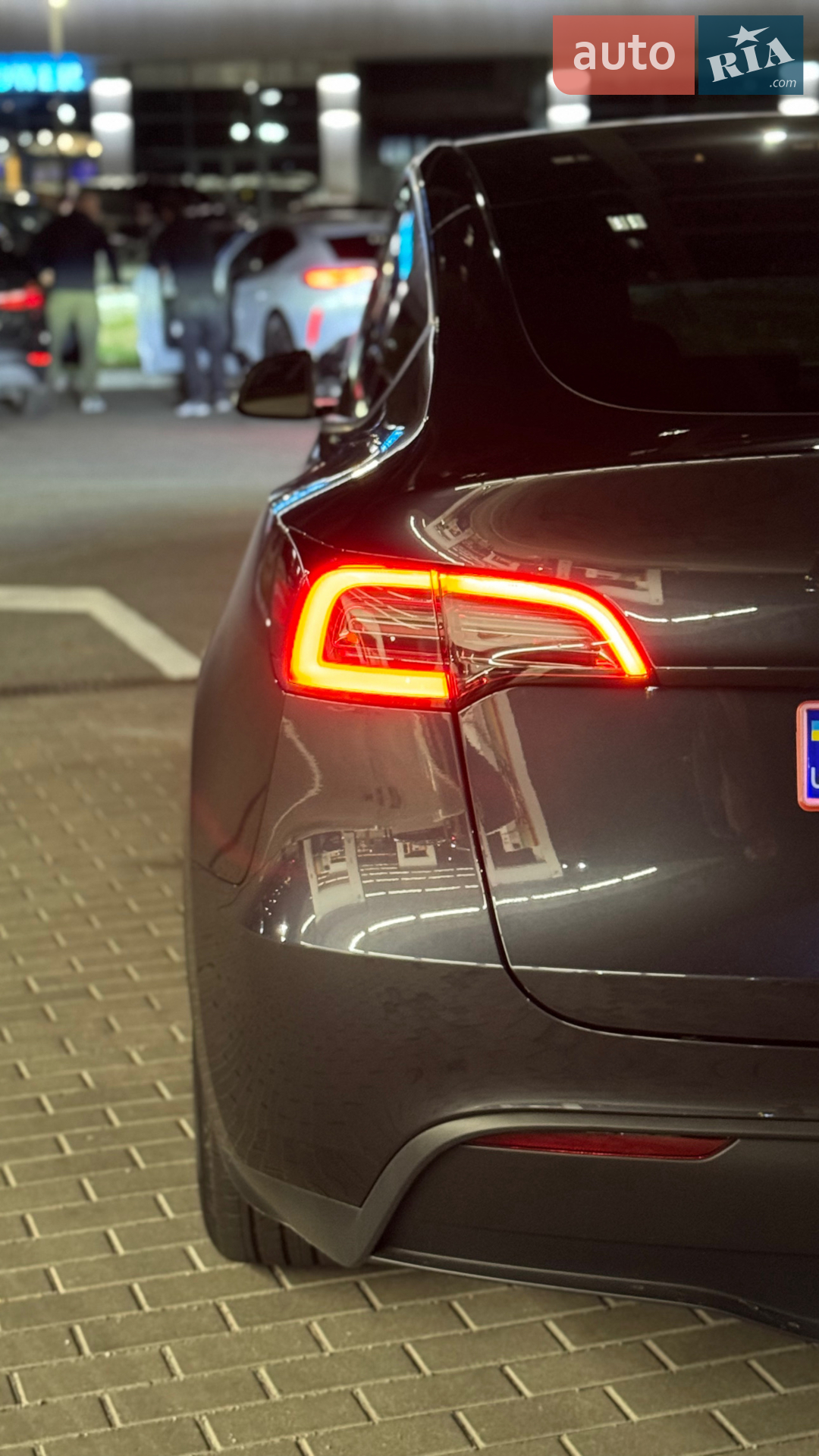2024 Tesla Model Y - мініатюра 2