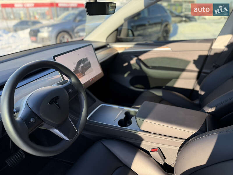 Внедорожник / Кроссовер Tesla Model Y 2023 в Львове фото 15 Внедорожник / Кроссовер Tesla Model Y 2023 в Львове