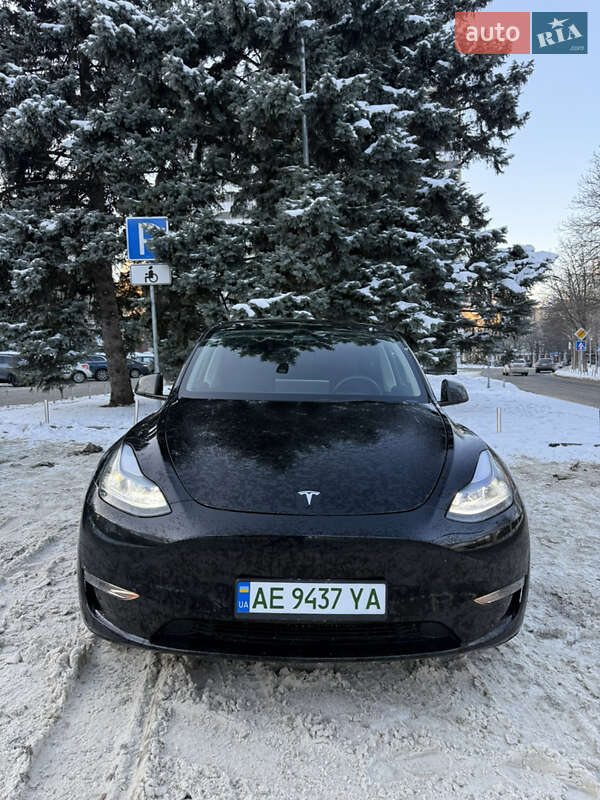 Позашляховик / Кросовер Tesla Model Y 2024 в Дніпрі фото 2 Позашляховик / Кросовер Tesla Model Y 2024 в Дніпрі