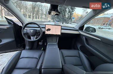 Внедорожник / Кроссовер Tesla Model Y 2024 в Днепре