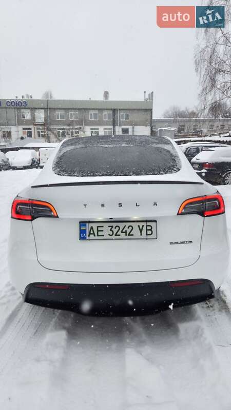 Внедорожник / Кроссовер Tesla Model Y 2023 в Днепре фото 3 Внедорожник / Кроссовер Tesla Model Y 2023 в Днепре