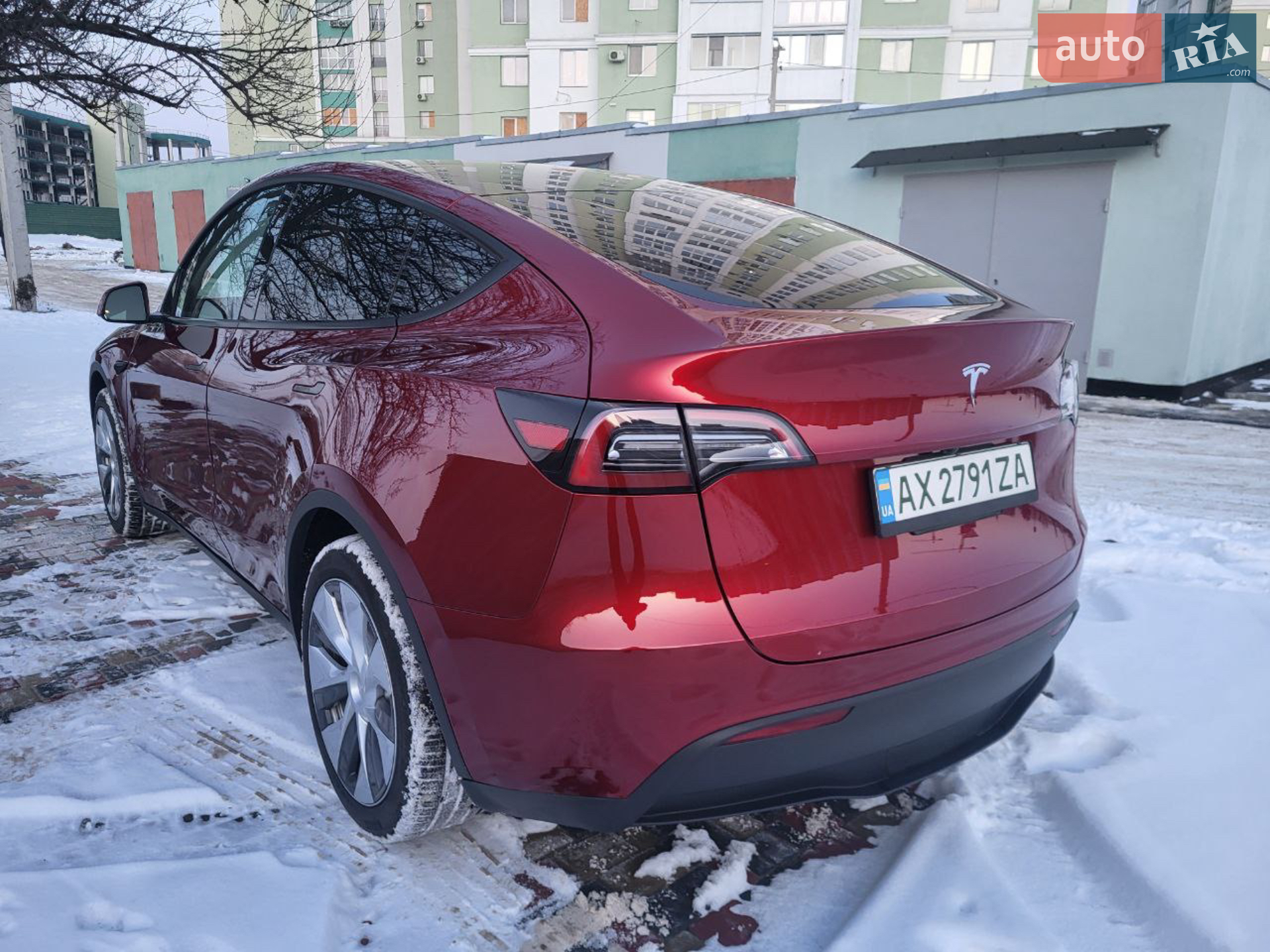 2024 Tesla Model Y - мініатюра 3