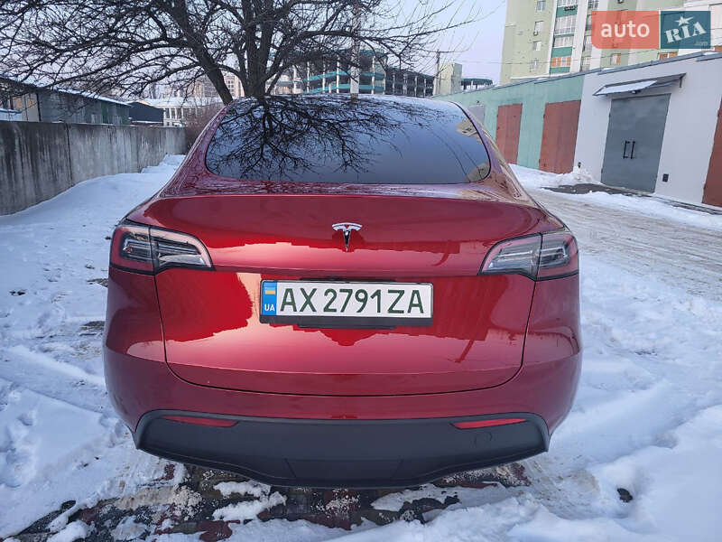 Позашляховик / Кросовер Tesla Model Y 2024 в Харкові фото 5 Позашляховик / Кросовер Tesla Model Y 2024 в Харкові