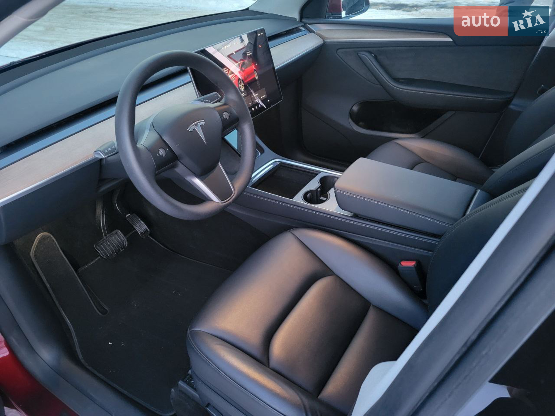 2024 Tesla Model Y - мініатюра 11