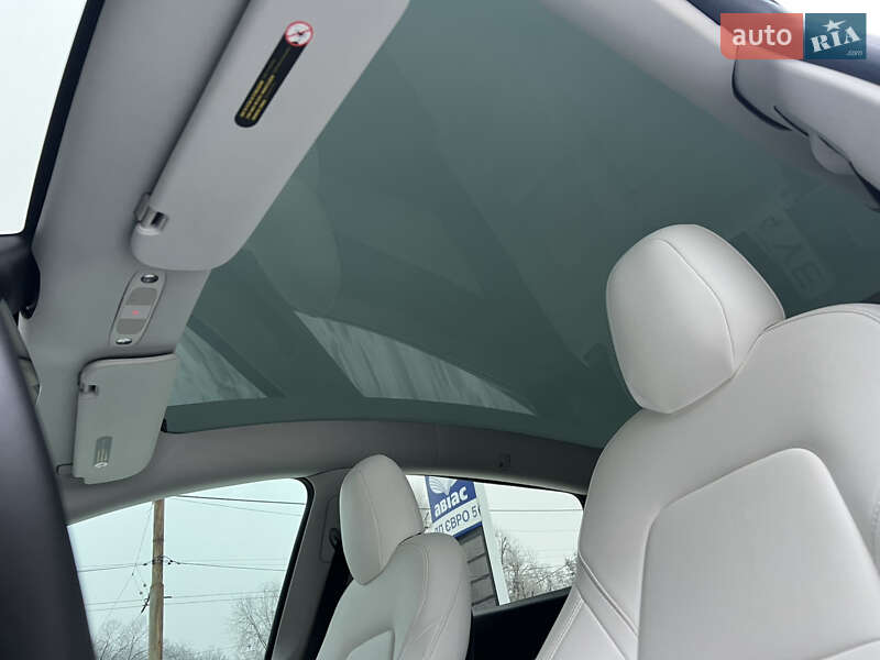 Внедорожник / Кроссовер Tesla Model Y 2020 в Днепре фото 17 Внедорожник / Кроссовер Tesla Model Y 2020 в Днепре