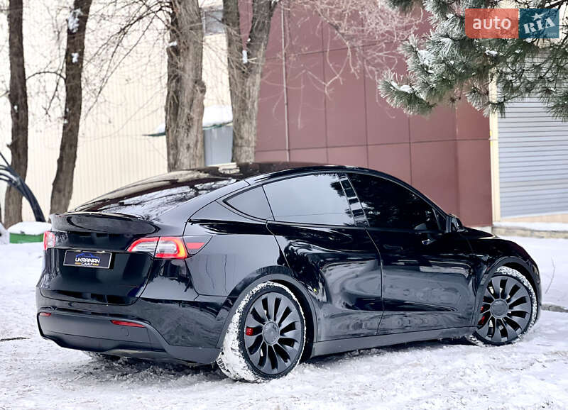 Внедорожник / Кроссовер Tesla Model Y 2020 в Днепре фото 12 Внедорожник / Кроссовер Tesla Model Y 2020 в Днепре