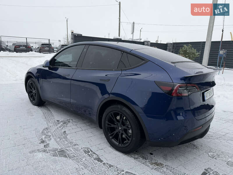 Внедорожник / Кроссовер Tesla Model Y 2022 в Ивано-Франковске