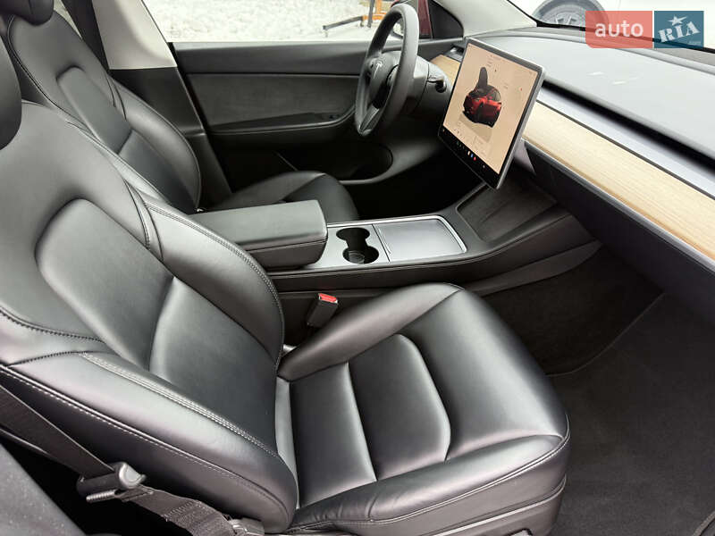 Внедорожник / Кроссовер Tesla Model Y 2022 в Львове