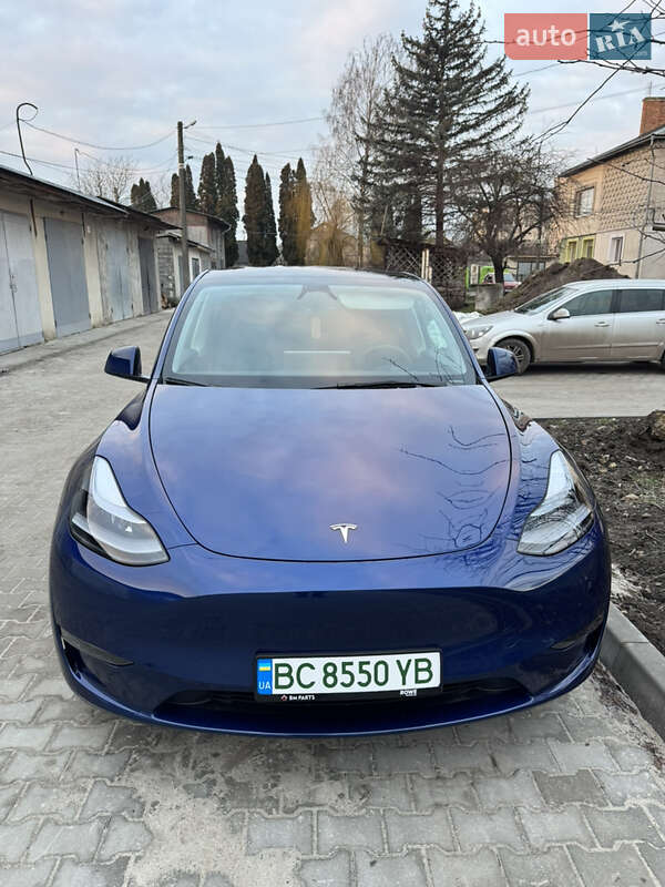Позашляховик / Кросовер Tesla Model Y 2024 в Буську