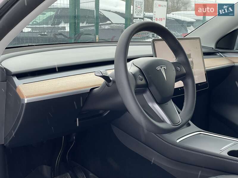 Внедорожник / Кроссовер Tesla Model Y 2024 в Бердичеве фото 25 Внедорожник / Кроссовер Tesla Model Y 2024 в Бердичеве