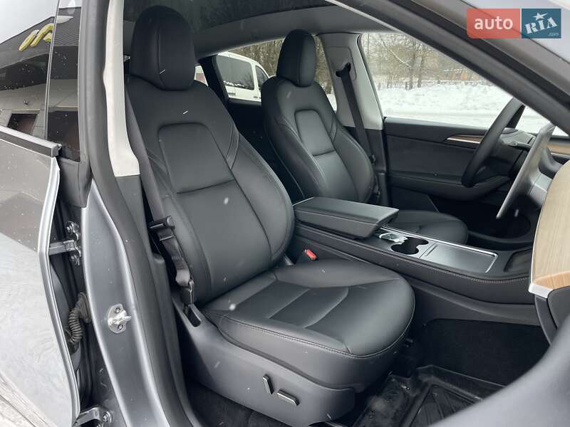 Внедорожник / Кроссовер Tesla Model Y 2024 в Бердичеве фото 37 Внедорожник / Кроссовер Tesla Model Y 2024 в Бердичеве
