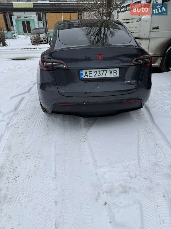 Позашляховик / Кросовер Tesla Model Y 2022 в Дніпрі фото 2 Позашляховик / Кросовер Tesla Model Y 2022 в Дніпрі