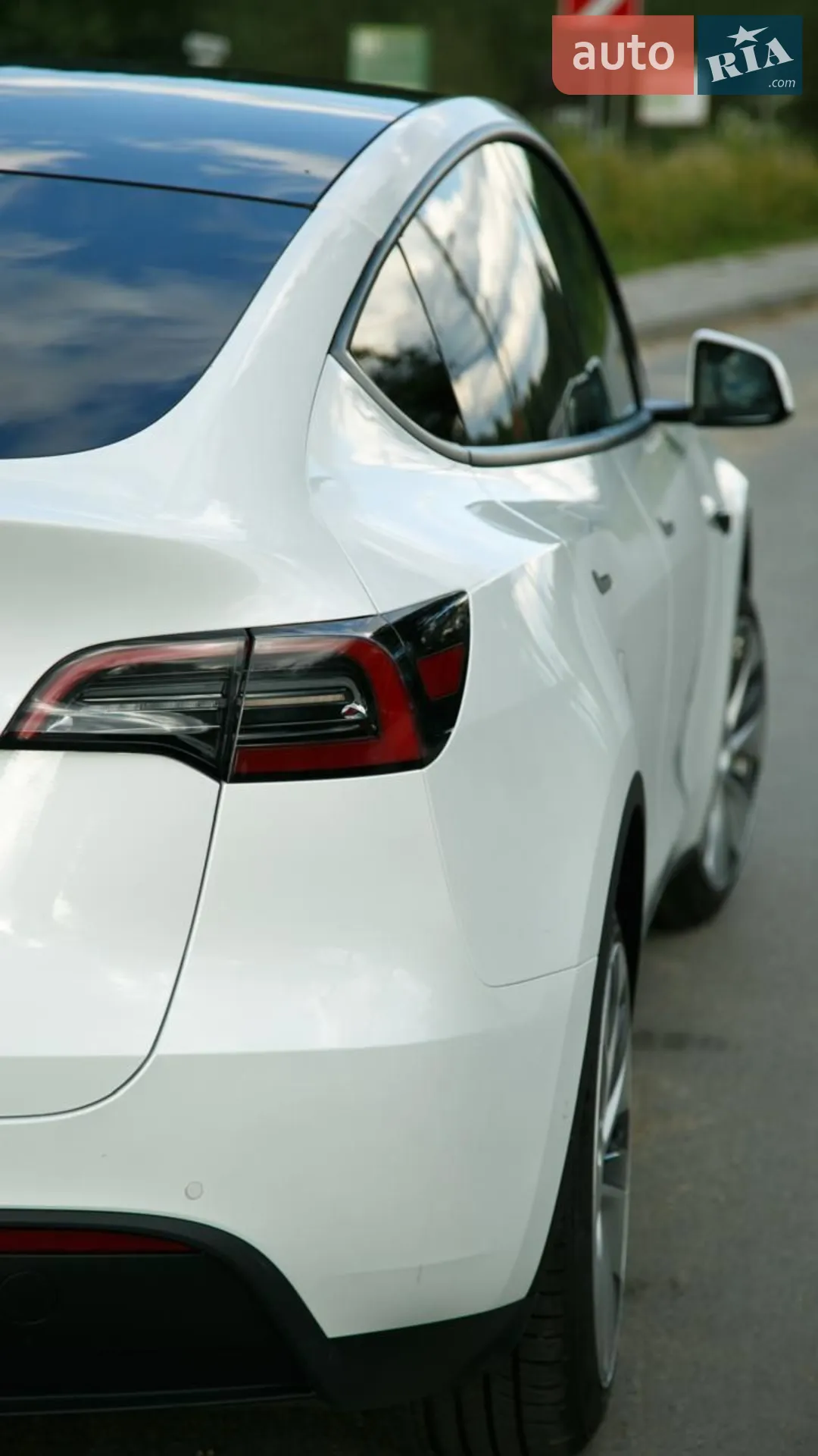 2020 Tesla Model Y - мініатюра 5
