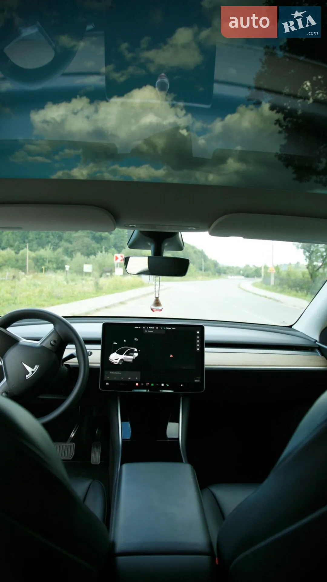 2020 Tesla Model Y - мініатюра 13