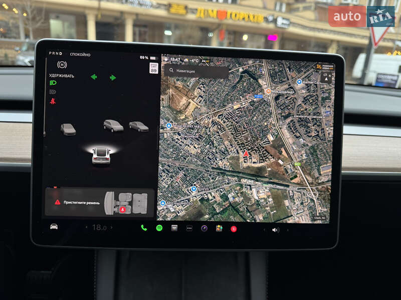 Внедорожник / Кроссовер Tesla Model Y 2024 в Киеве