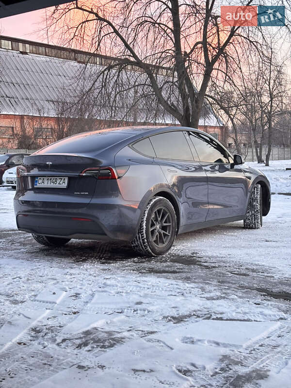 Позашляховик / Кросовер Tesla Model Y 2022 в Черкасах фото 4 Позашляховик / Кросовер Tesla Model Y 2022 в Черкасах