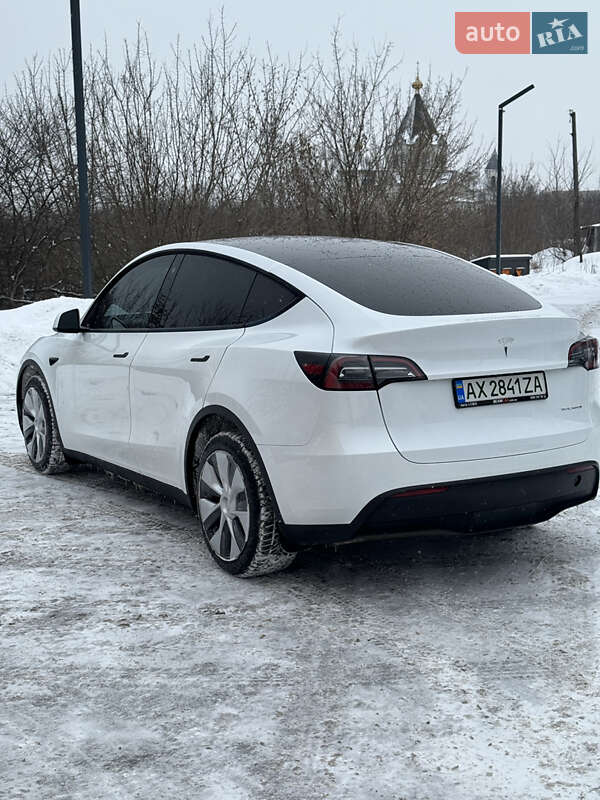 Внедорожник / Кроссовер Tesla Model Y 2023 в Харькове