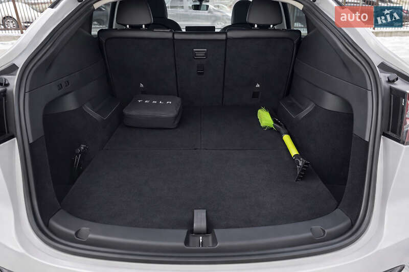 Внедорожник / Кроссовер Tesla Model Y 2022 в Киеве фото 13 Внедорожник / Кроссовер Tesla Model Y 2022 в Киеве