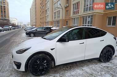 Внедорожник / Кроссовер Tesla Model Y 2022 в Киеве