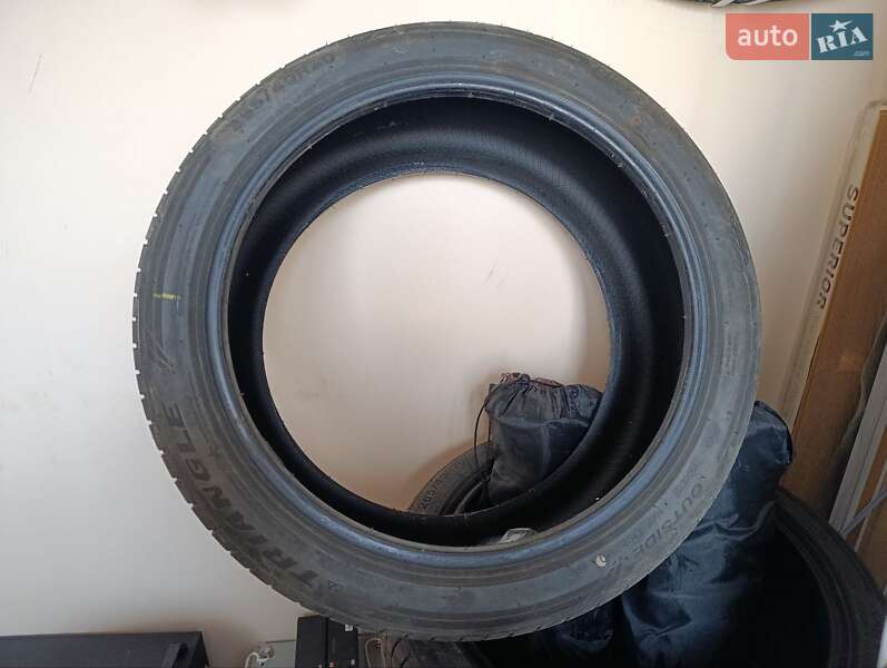 Внедорожник / Кроссовер Tesla Model Y 2022 в Киеве фото 20 Внедорожник / Кроссовер Tesla Model Y 2022 в Киеве