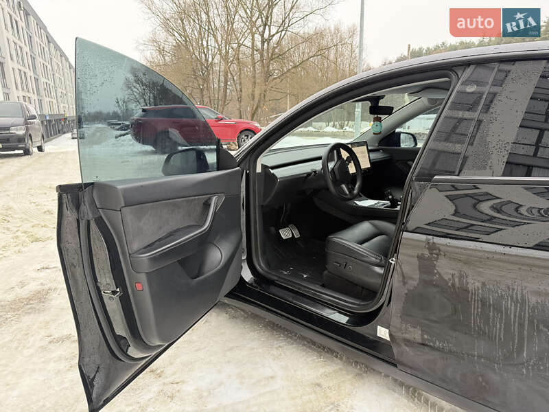 Внедорожник / Кроссовер Tesla Model Y 2022 в Львове фото 10 Внедорожник / Кроссовер Tesla Model Y 2022 в Львове