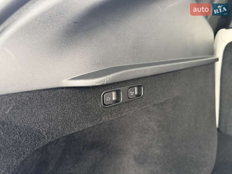 Позашляховик / Кросовер Tesla Model Y 2023 в Трускавці фото 46 Позашляховик / Кросовер Tesla Model Y 2023 в Трускавці