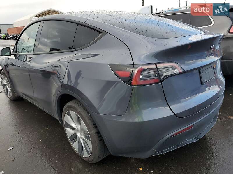 Позашляховик / Кросовер Tesla Model Y 2023 в Запоріжжі фото 4 Позашляховик / Кросовер Tesla Model Y 2023 в Запоріжжі