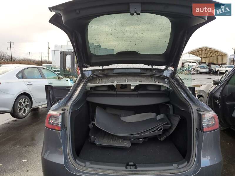 Позашляховик / Кросовер Tesla Model Y 2023 в Запоріжжі фото 6 Позашляховик / Кросовер Tesla Model Y 2023 в Запоріжжі