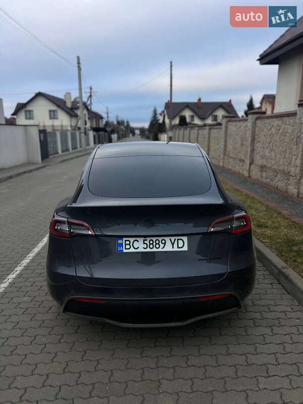 Внедорожник / Кроссовер Tesla Model Y 2021 в Львове