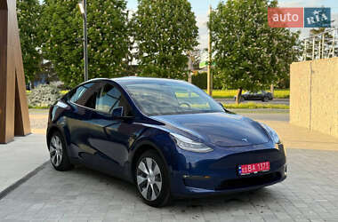 Внедорожник / Кроссовер Tesla Model Y 2021 в Львове