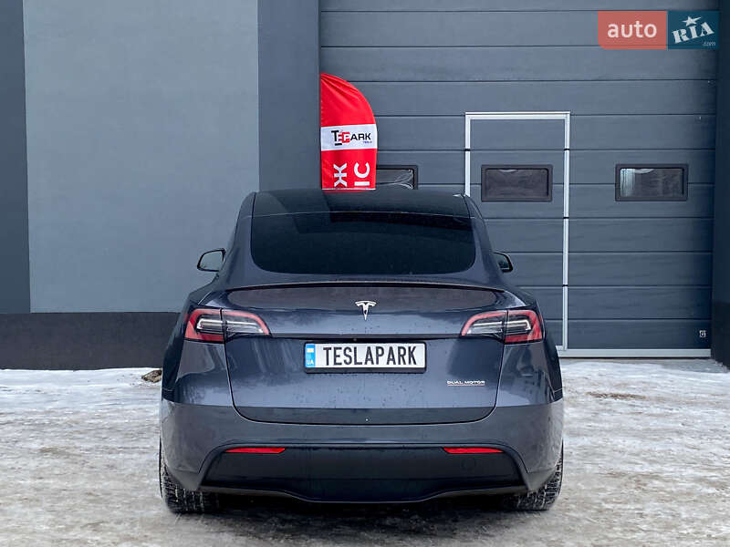 Внедорожник / Кроссовер Tesla Model Y 2021 в Киеве